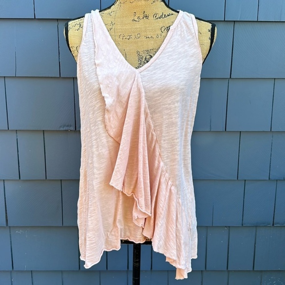 🩷🩷🩷Left of Center Anthropologie tank top large peachy cotton NWOT